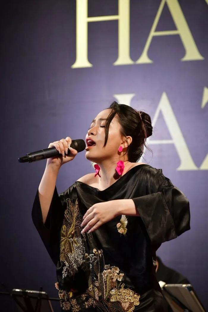 Trần Thu Hằng